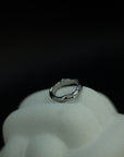 Asymmetrischer Ring